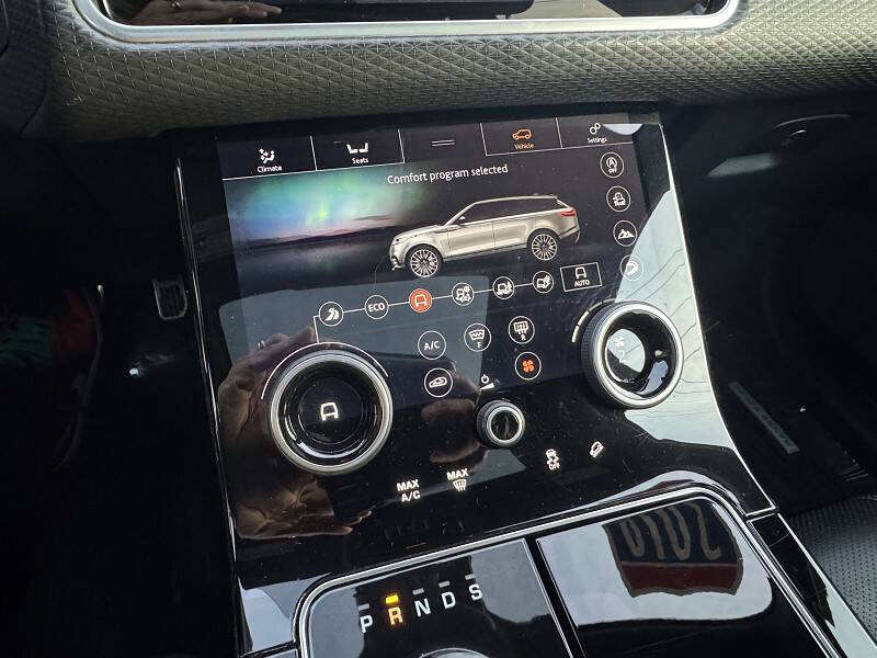 2018 Land Rover Range Rover Velar P250 R-Dynamic SE