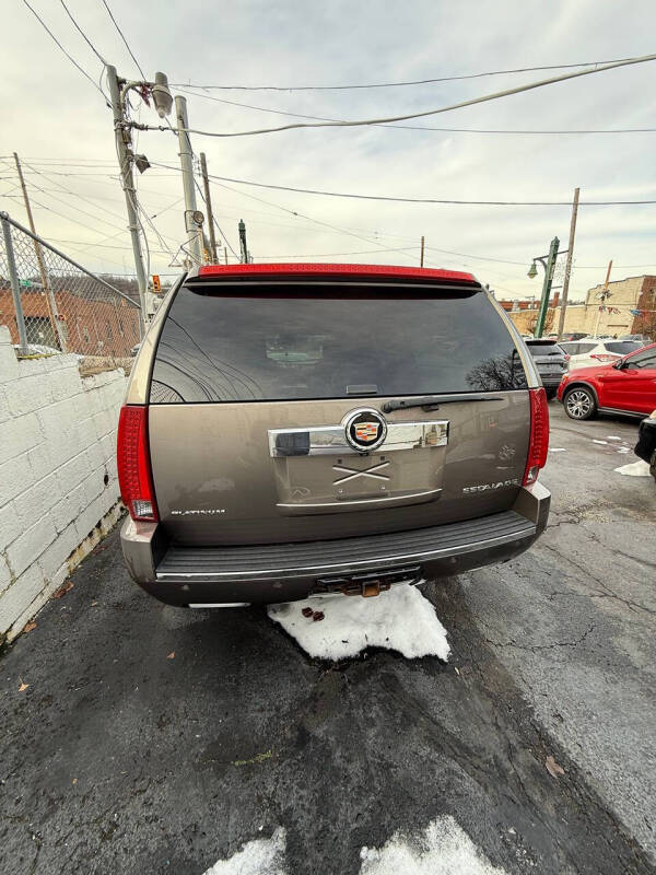 2014 Cadillac Escalade ESV Platinum