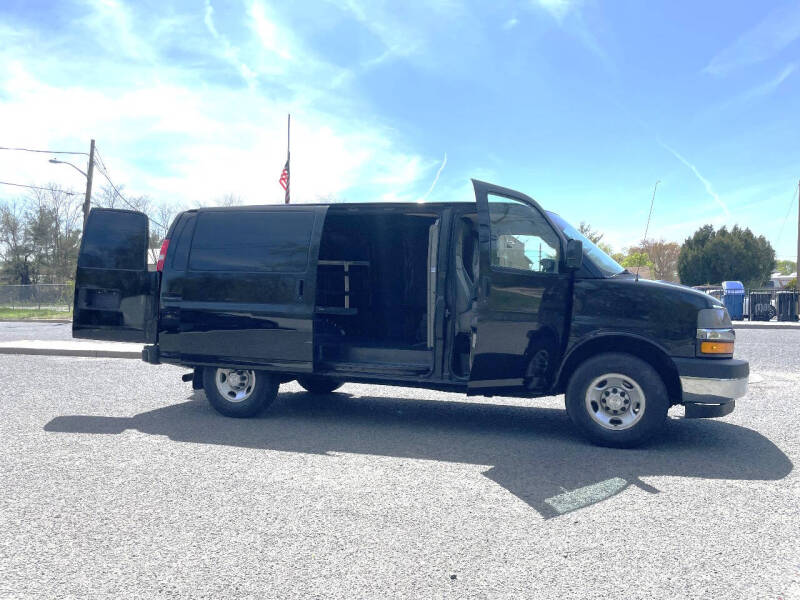 2018 Chevrolet Express 2500
