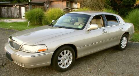 2008 Lincoln Town Car for sale at Angelo's Auto Sales in Lowellville OH