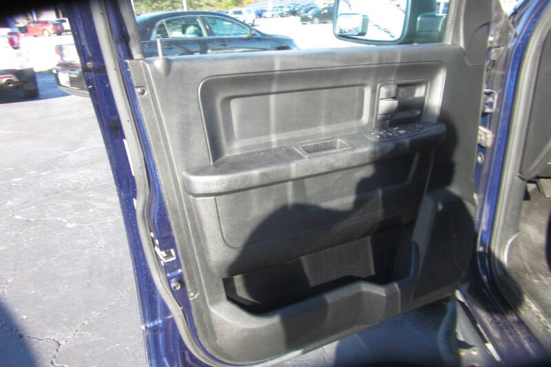 2017 RAM 1500 Express