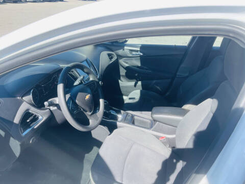 2017 Chevrolet Cruze LT Auto