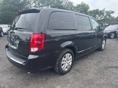 2019 Dodge Grand Caravan SE
