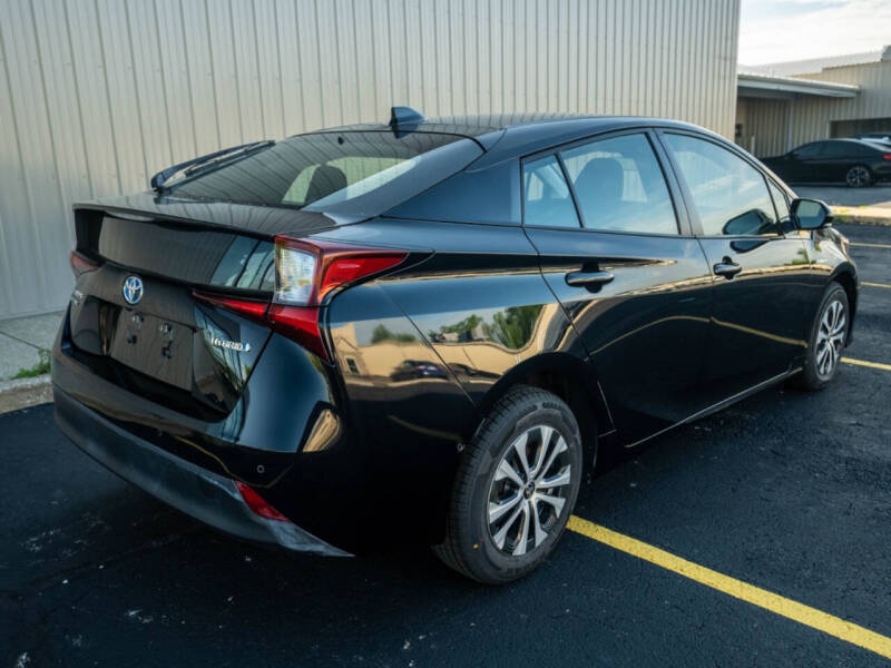 2020 Toyota Prius LE AWD-e