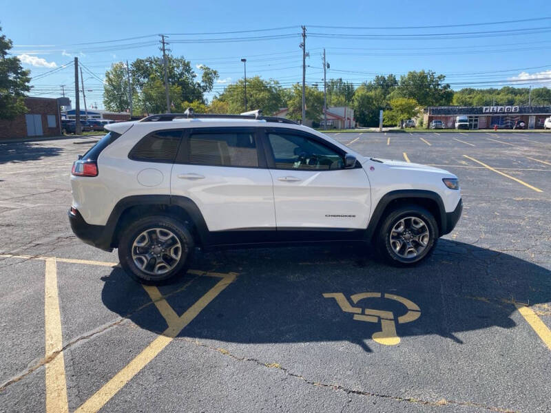 2019 Jeep Cherokee Trailhawk