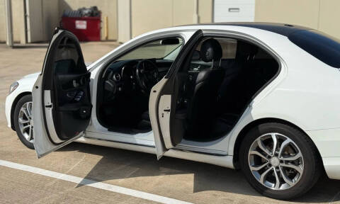 2016 Mercedes-Benz C-Class