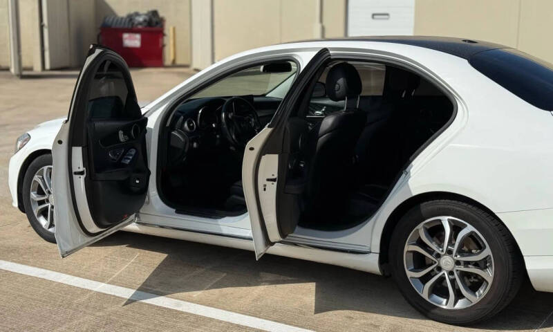 2016 Mercedes-Benz C-Class