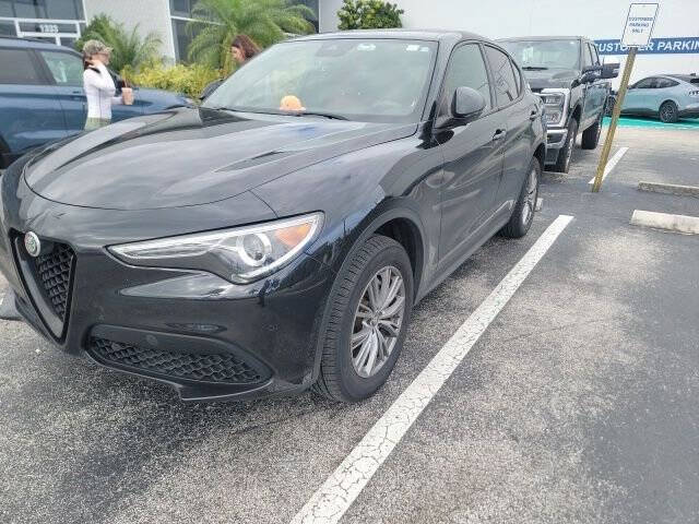 2023 Alfa Romeo Stelvio Sprint