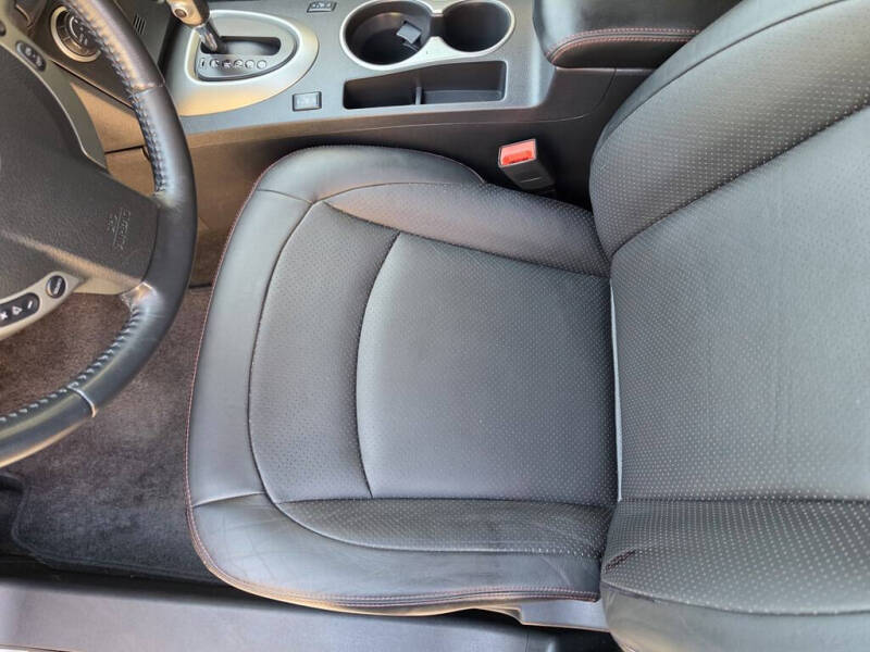 2011 Nissan Rogue SV