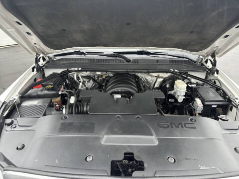 2015 GMC Yukon XL SLT