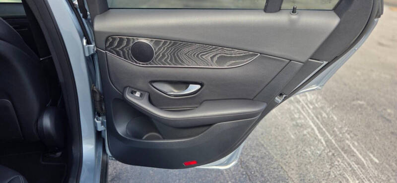 2018 Mercedes-Benz GLC GLC 300