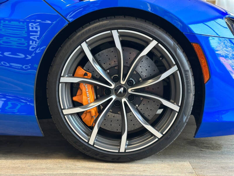 2023 McLaren Artura Vision - Photo 43