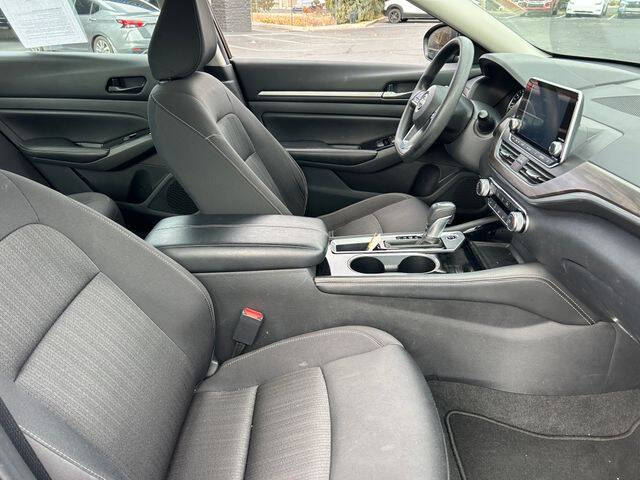 2023 Nissan Altima 2.5 SV