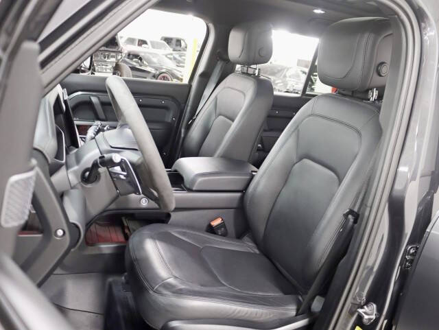 2023 Land Rover Defender