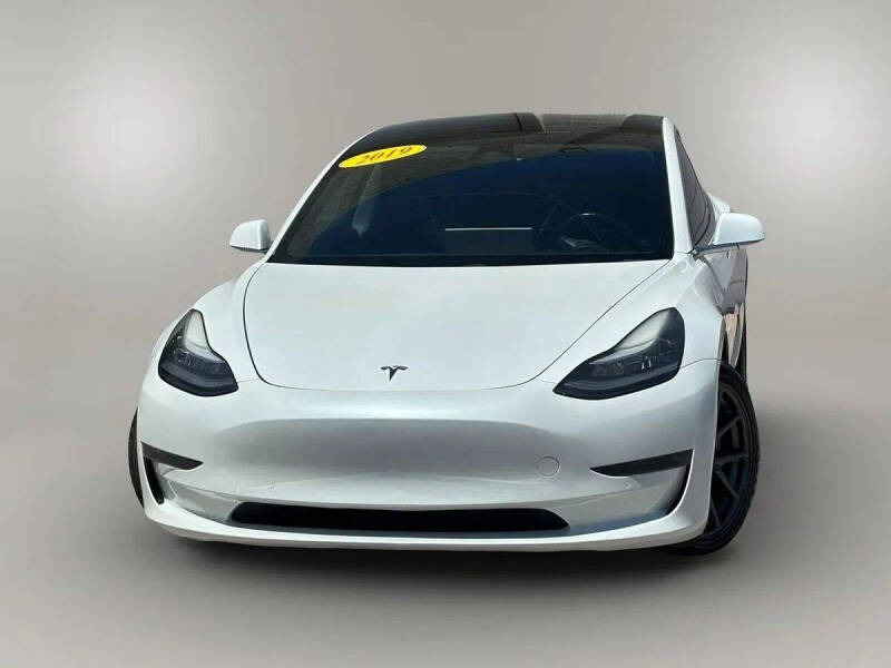 2019 Tesla Model 3 Standard Range Plus