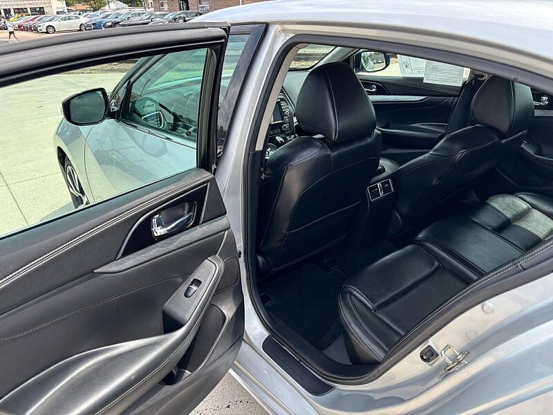 2017 Nissan Maxima