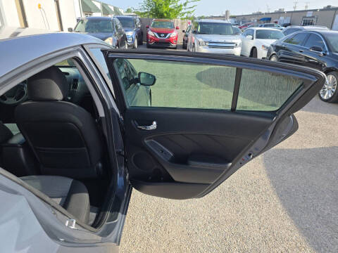 2016 Kia Forte5 LX