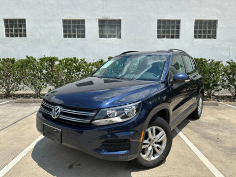 2015 Volkswagen Tiguan for sale at UPTOWN MOTOR CARS in Houston TX