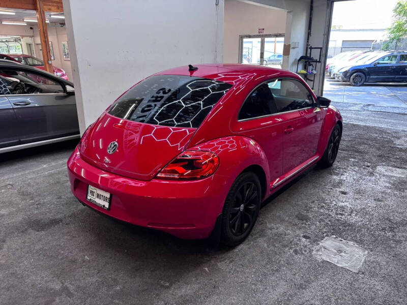 2013 Volkswagen Beetle