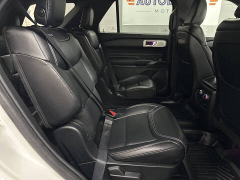 2020 Ford Explorer ST