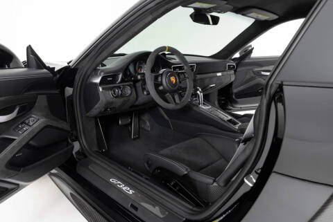 2019 Porsche 911 GT3 RS