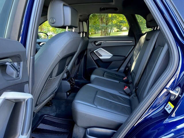 2021 Audi Q3 quattro Premium 40 TFSI