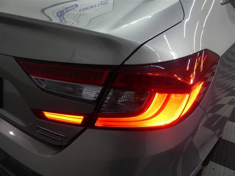 2020 Honda Accord Hybrid Touring