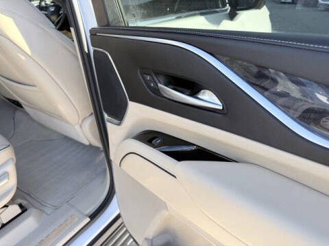 2023 Cadillac Escalade Premium Luxury