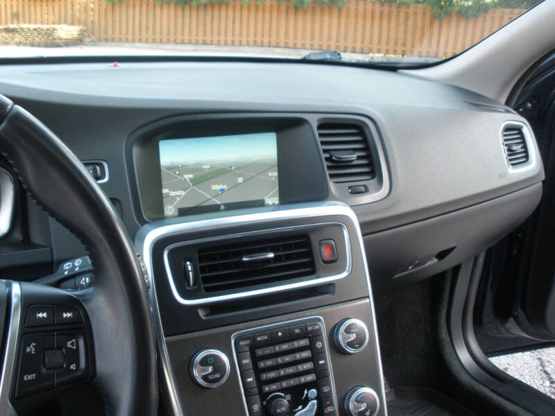 2015 Volvo V60 T5 Drive-E Premier