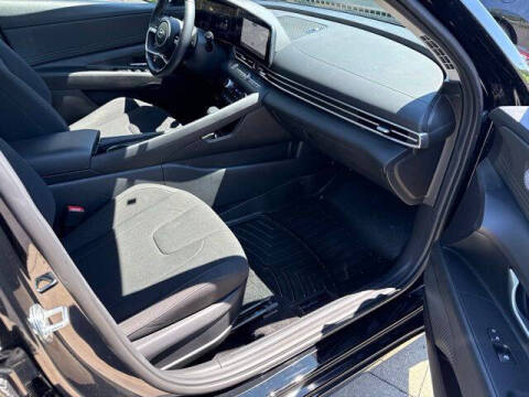 2023 Hyundai Elantra