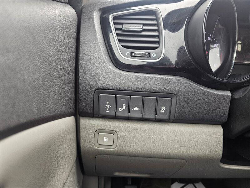 2017 Kia Sedona EX