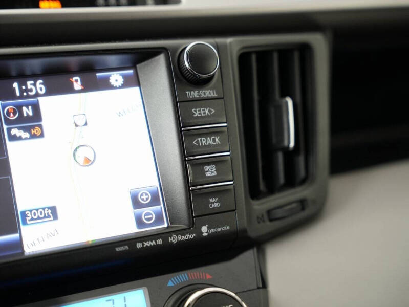 2017 Toyota RAV4 Hybrid XLE