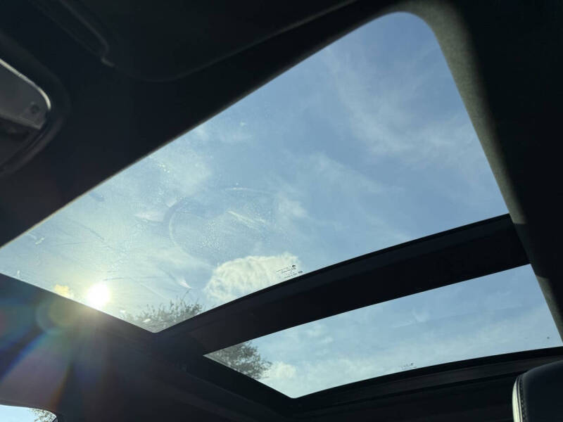 2023 Chrysler 300 S V6