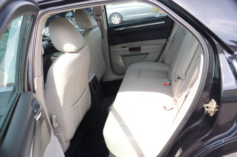 2007 Chrysler 300 Touring