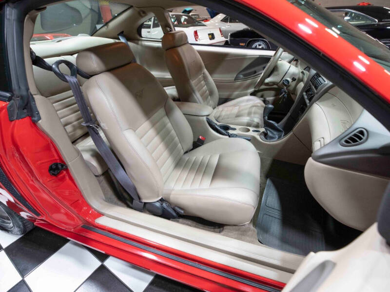 2003 Ford Mustang GT Deluxe