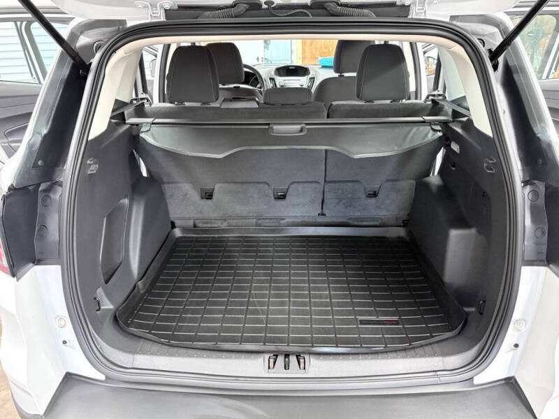 2017 Ford Escape S