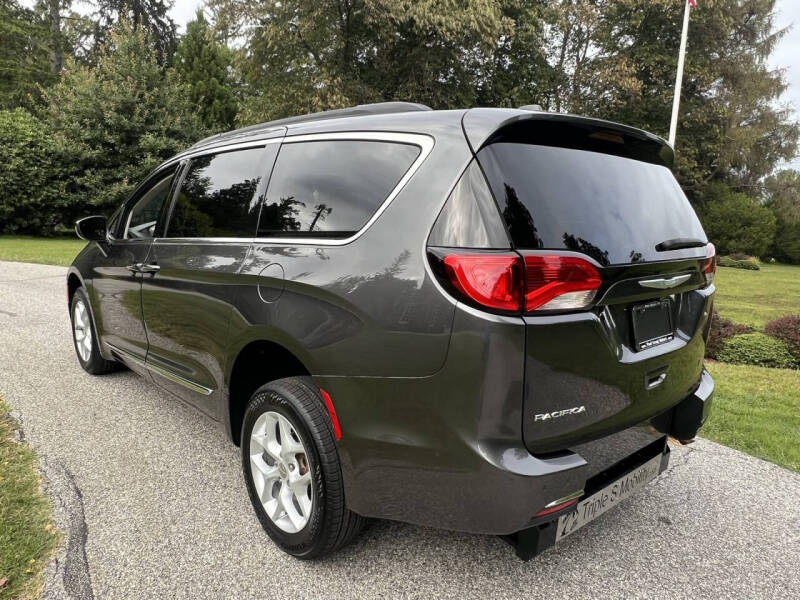 2017 Chrysler Pacifica