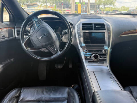 2017 Lincoln MKZ Select