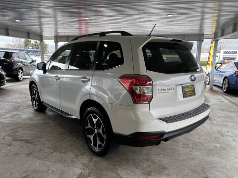 2014 Subaru Forester 2.0XT Touring