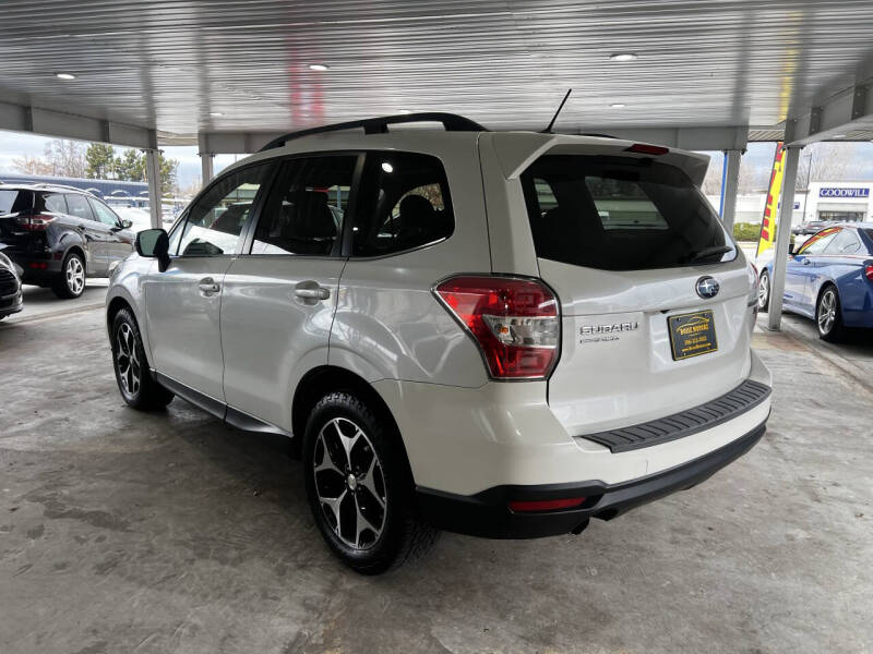 2014 Subaru Forester 2.0XT Touring