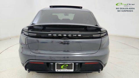 2025 Porsche Macan Electric
