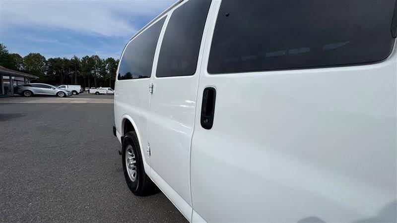 2017 Chevrolet Express LS 2500