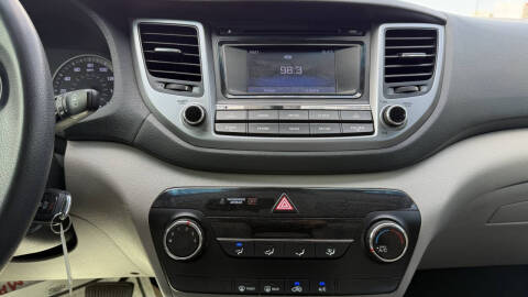 2016 Hyundai Tucson SE