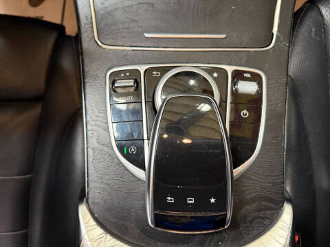 2015 Mercedes-Benz C-Class C 300