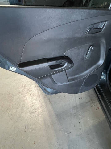 2019 Chevrolet Sonic LS Auto