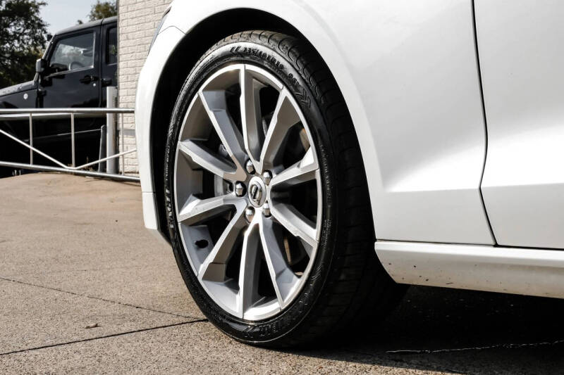 2020 Volvo S60 T5 Momentum