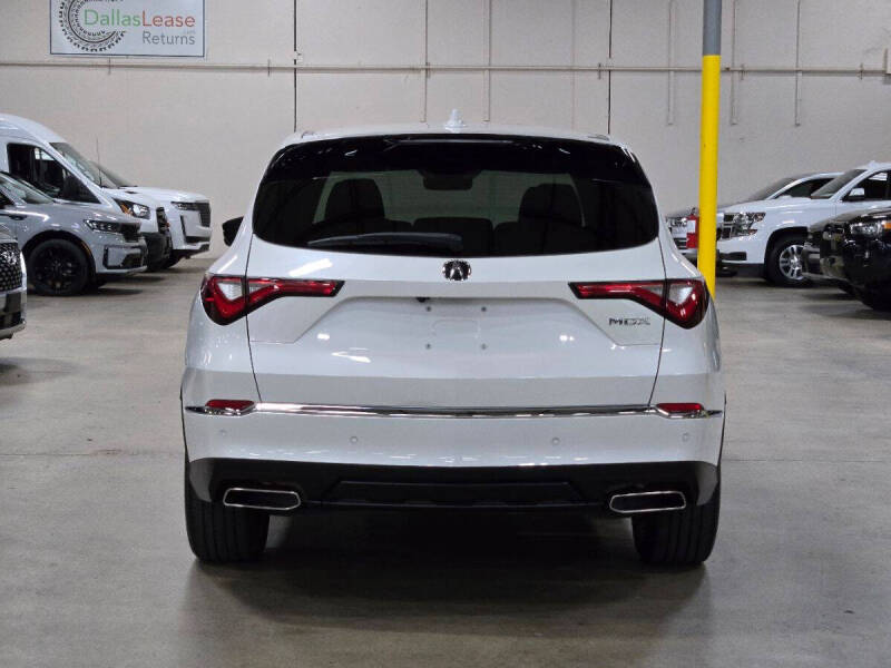 2023 Acura MDX w/Tech