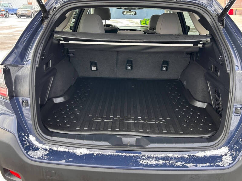 2024 Subaru Outback Premium