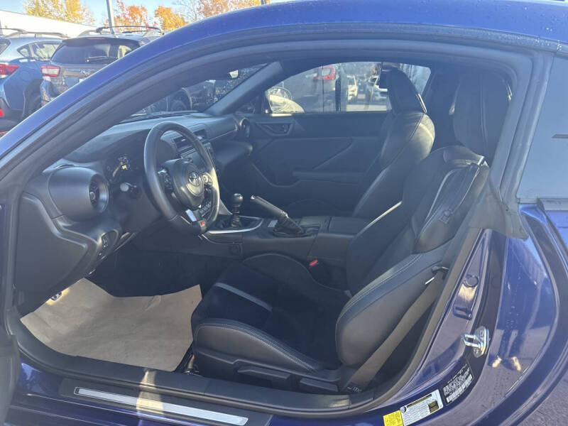 2023 Toyota GR86 Premium