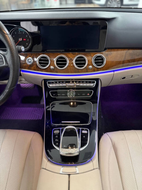 2017 Mercedes-Benz E-Class E 300 4MATIC